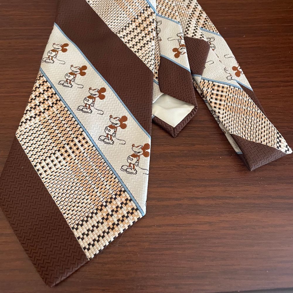 1970s Mickey Mouse‎ by Cervantes Men’s tie Qiana Necktie Beige Plaid Walt Disney